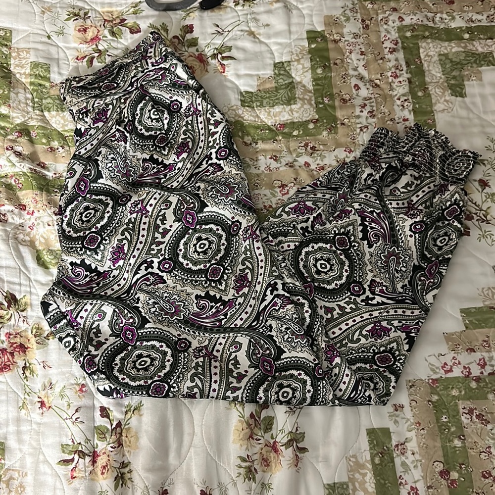 Guess pants